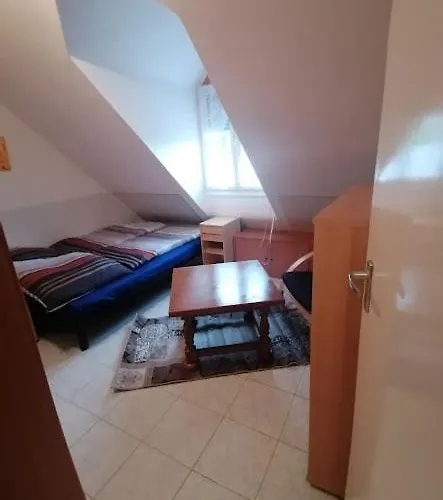 Haus Sissy בית נופש Balatonkeresztúr